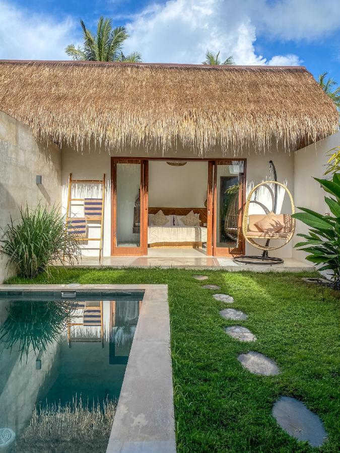 Palm Merah Villas - Private Pool (Adults Only) Selong Belanak Luaran gambar