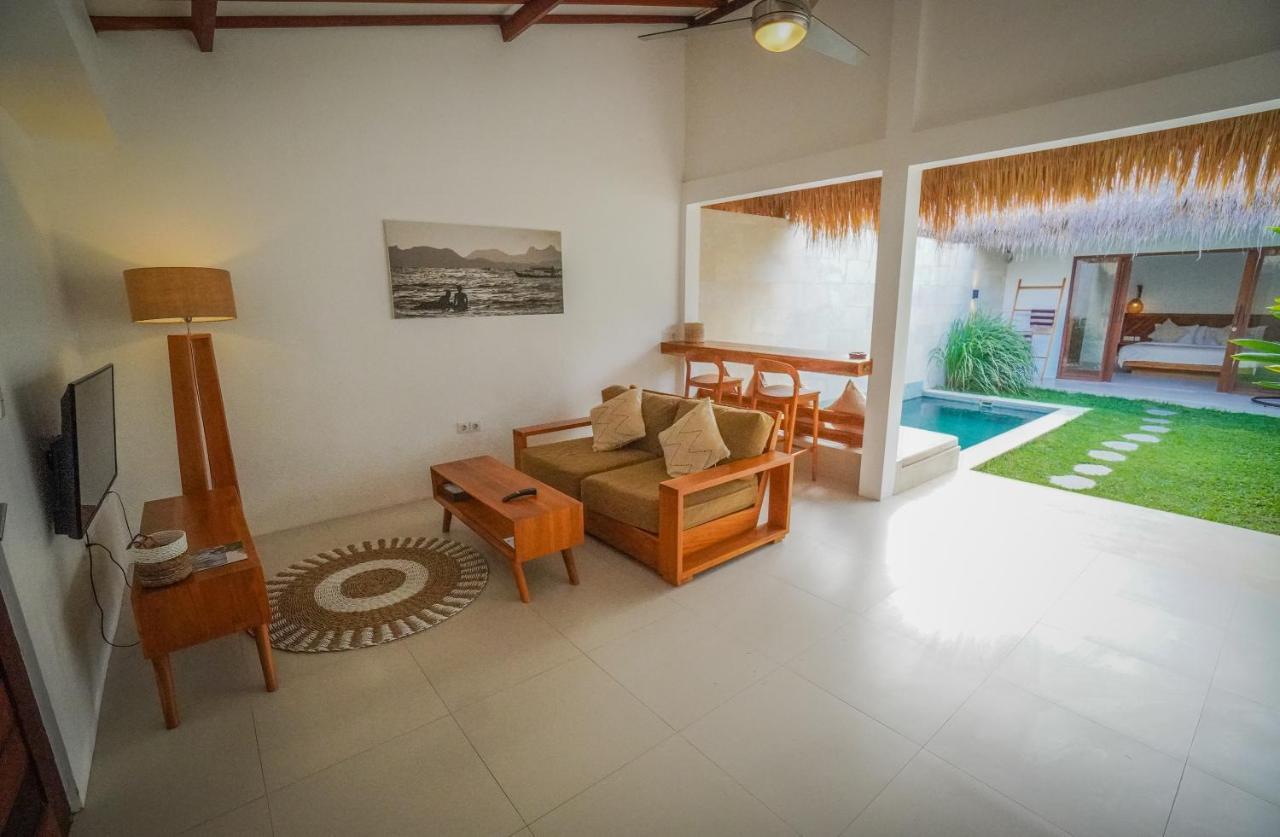 Palm Merah Villas - Private Pool (Adults Only) Selong Belanak Luaran gambar